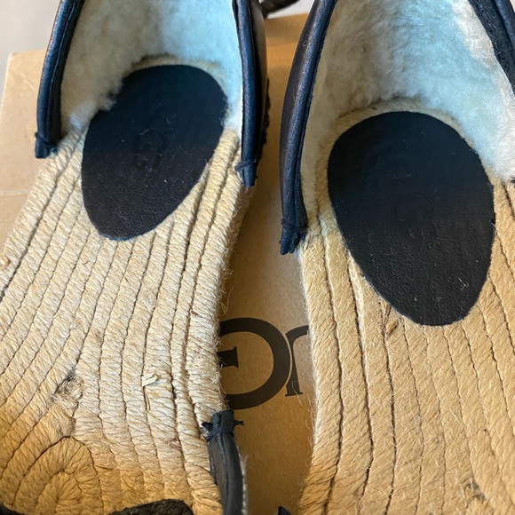 Ugg flat espadrille size 6 - Picture 7 of 7